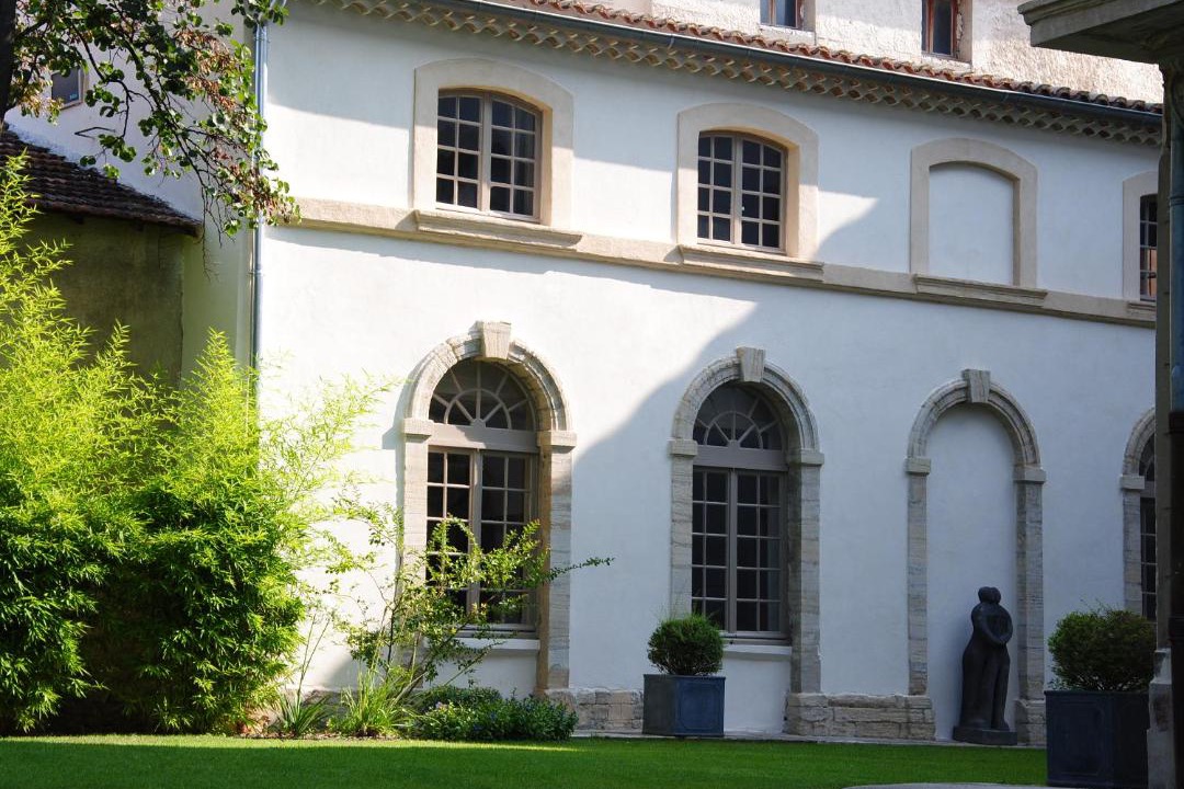Photo of Buildings in Carpentras