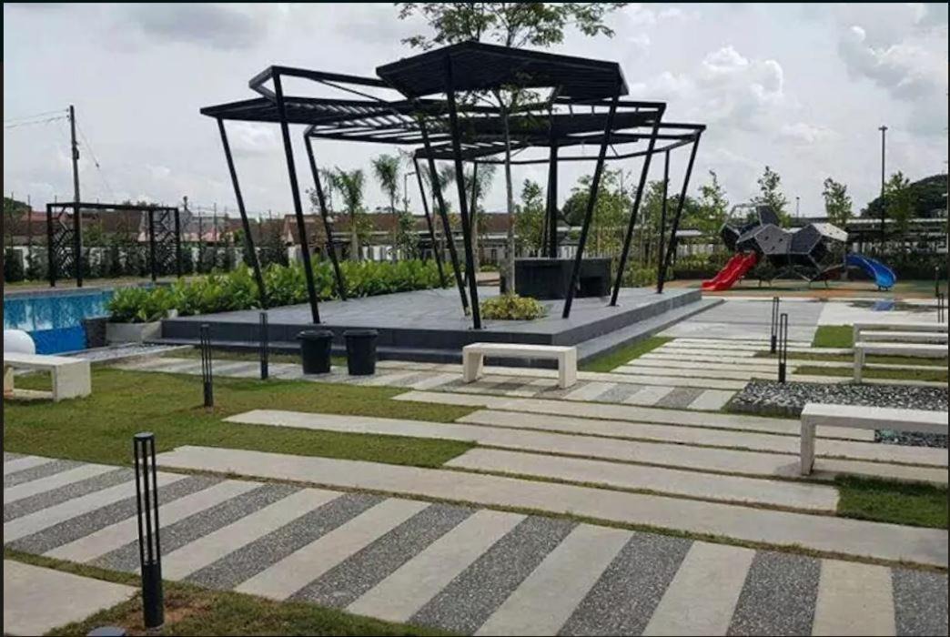 Photo of Others in Taman Mirindi