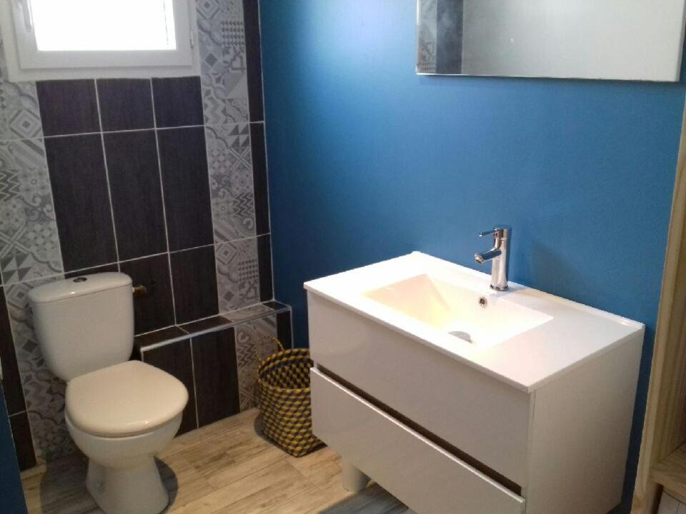 Photo of Others in Josse