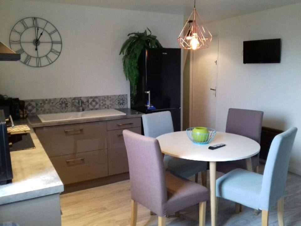 Photo of Others in Josse