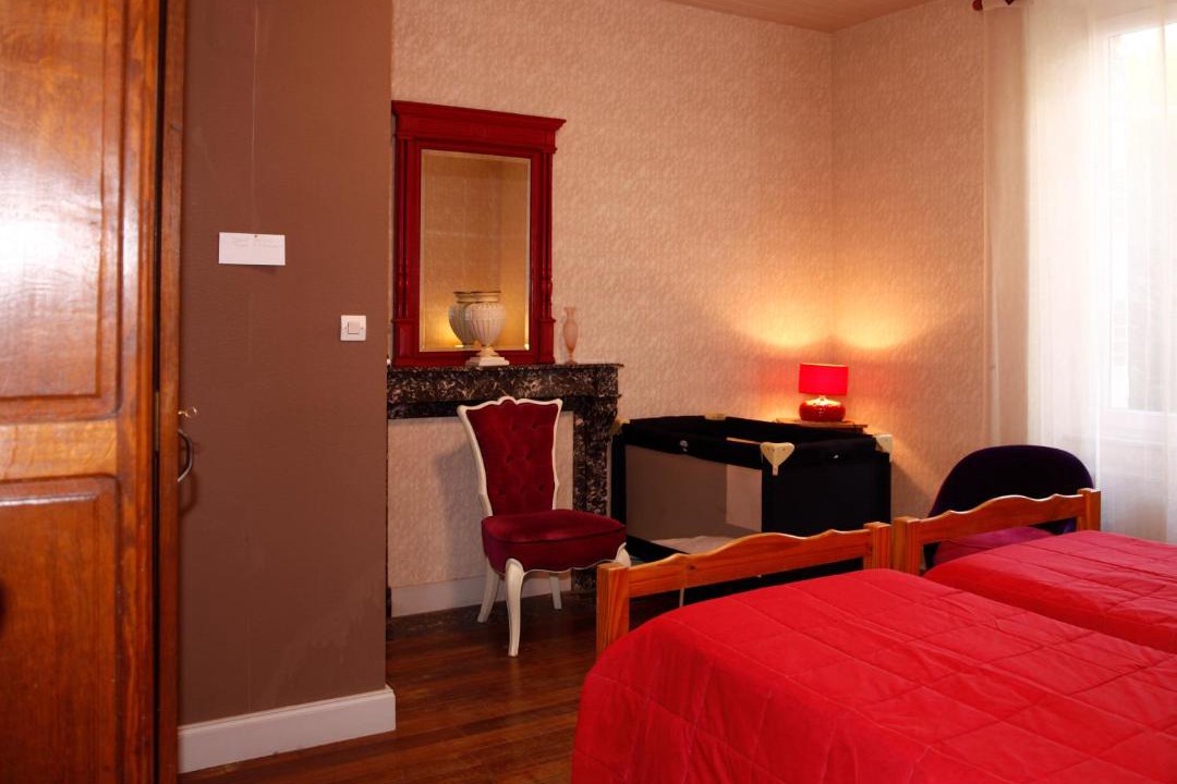 Photo of Others in Velye