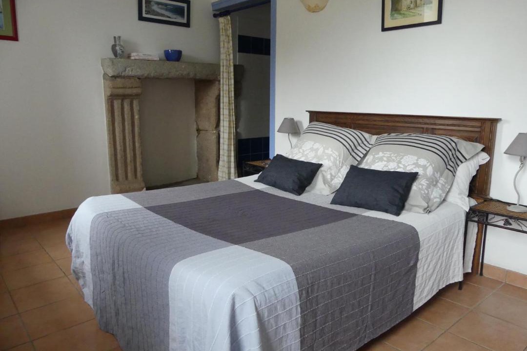 Photo of Others in Pedernec