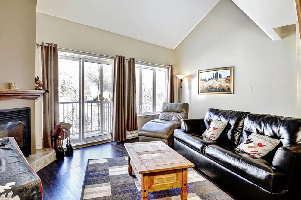Photo of Livingroom in Stoneham