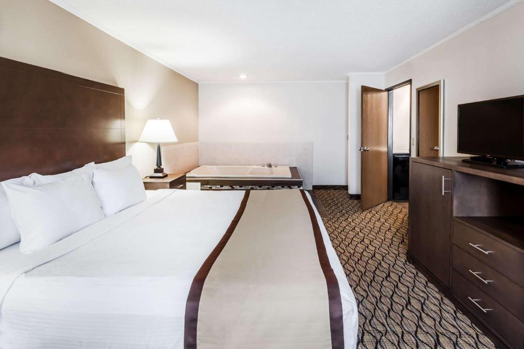 Photo of Others in Auburn