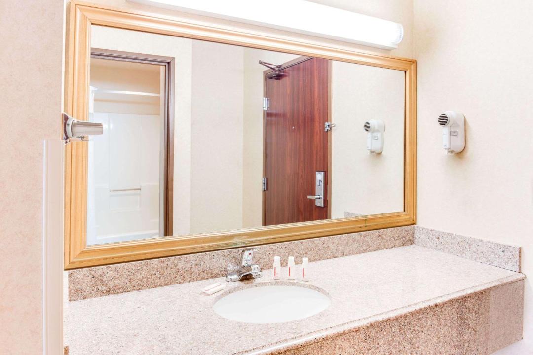 Photo of Bathroom in Kalamazoo