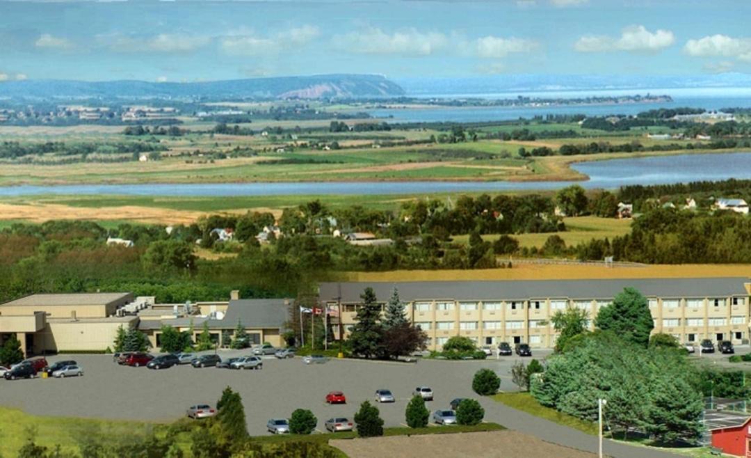 Photo of Others in Wolfville