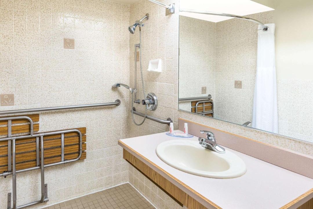 Photo of Others in Salem