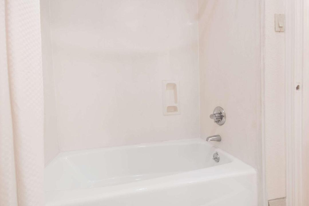 Photo of Bathroom in Winnie