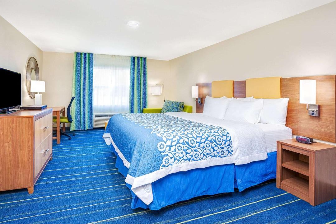 Photo of Bedroom in Farmers Branch