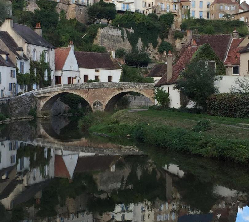 Photo of Buildings in Semur-en-Auxois