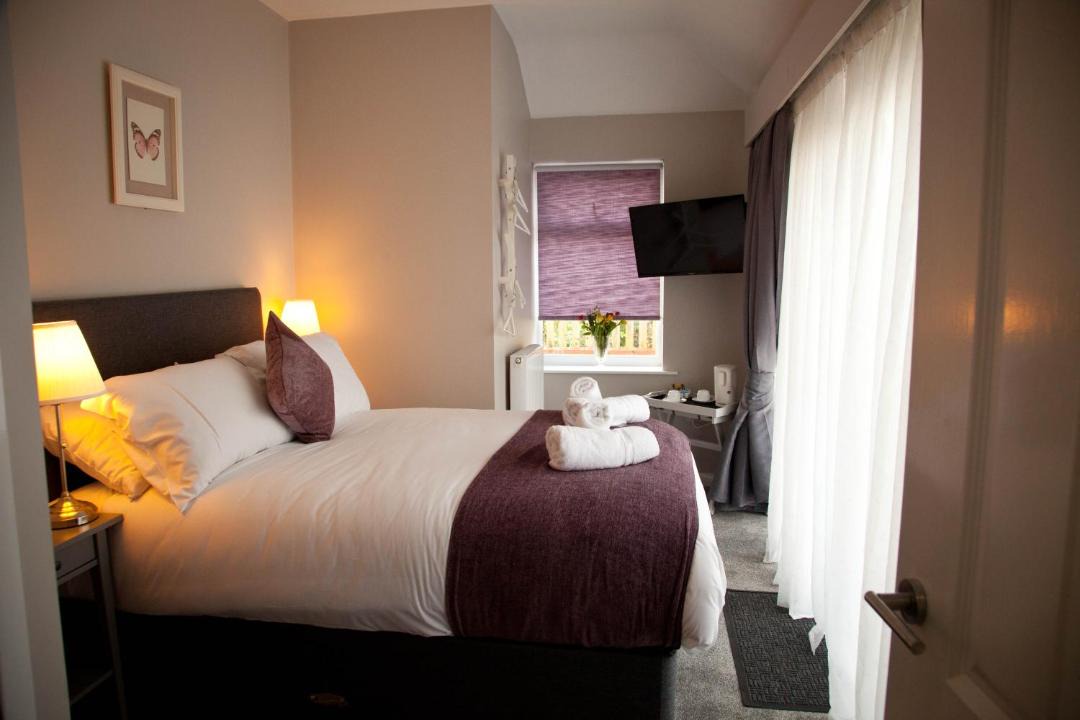 Photo of Others in Rowton