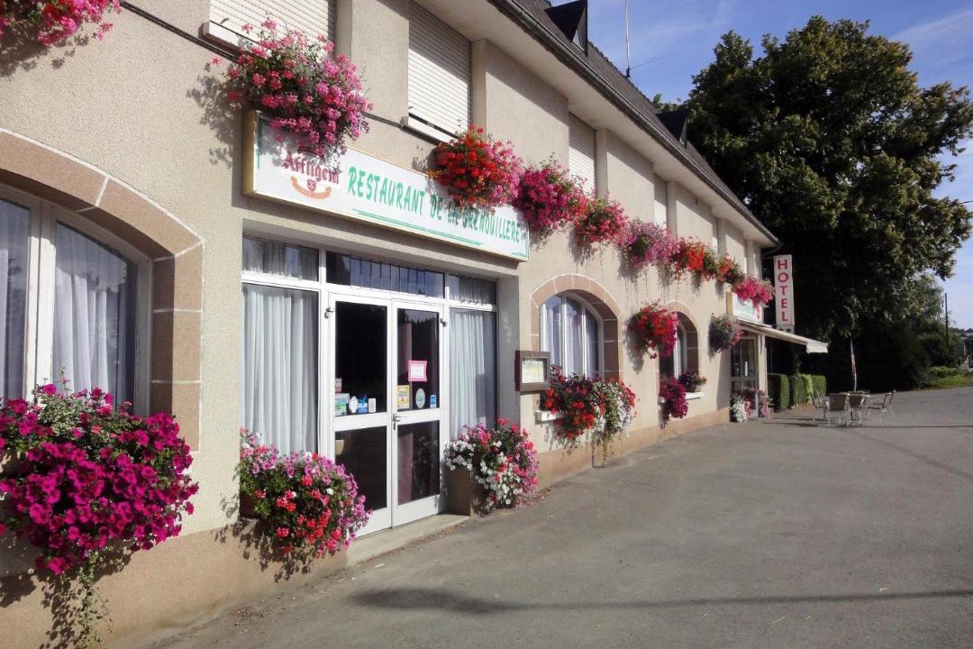 Photo of Others in Vitre