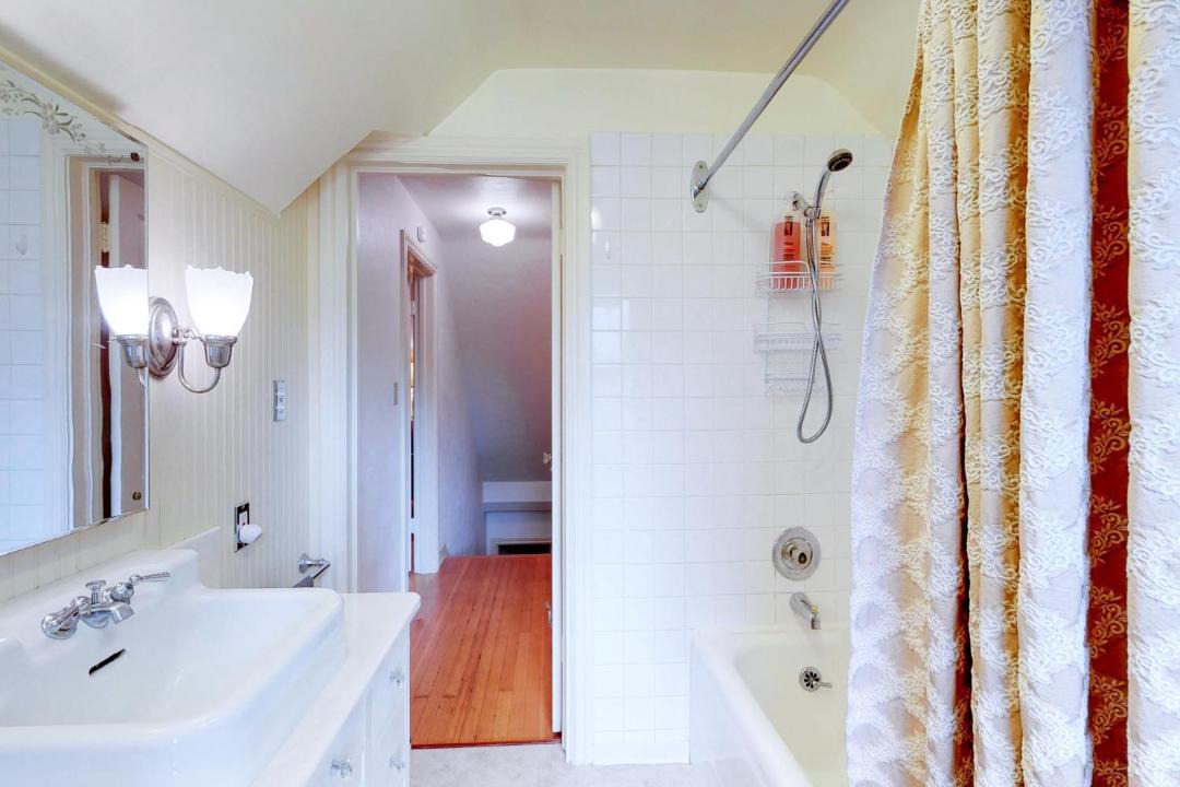 Photo of Others in Amazon