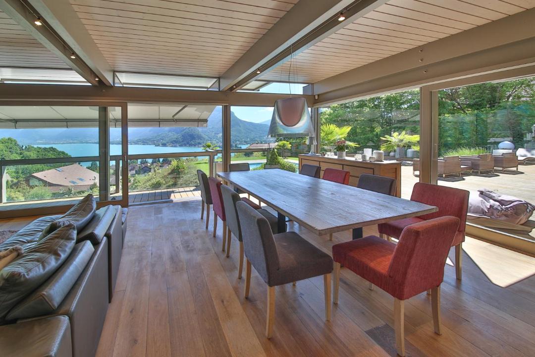 Photo of Patio Balcony in Talloires-Montmin