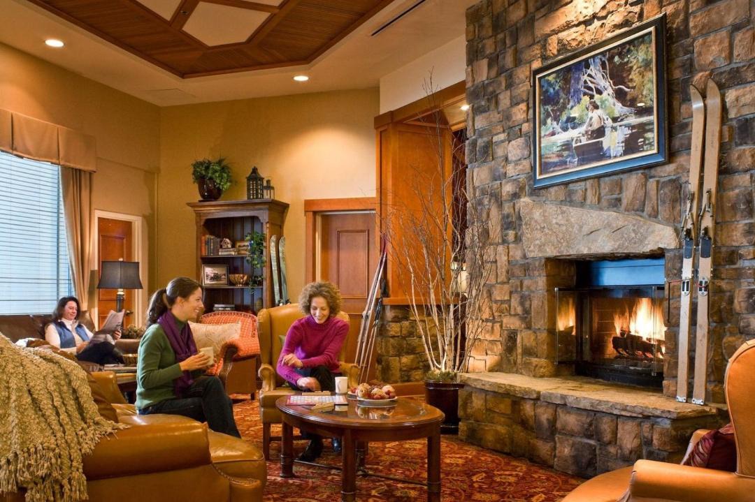 Photo of Livingroom in Lake Placid