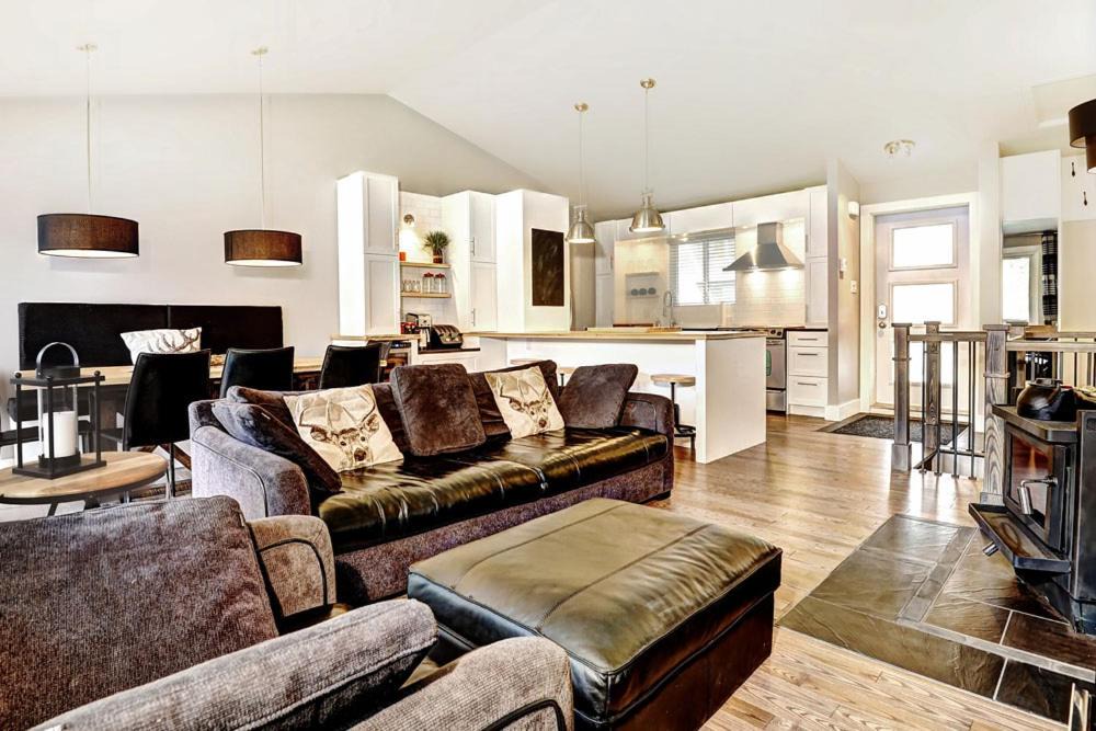 Photo of Livingroom in Stoneham