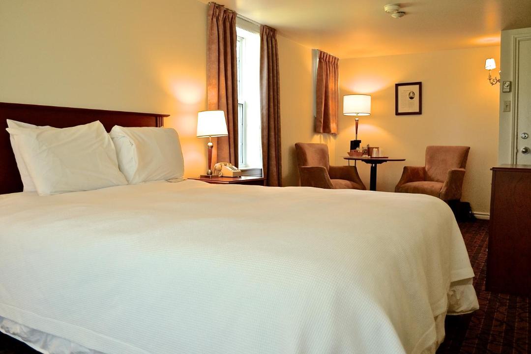 Photo of Bedroom in Baddeck