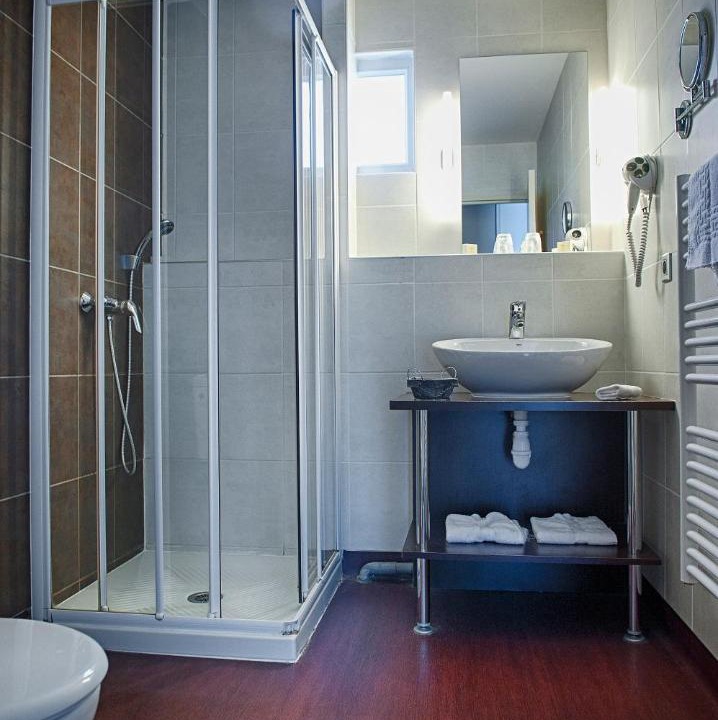 Photo of Others in Les Roches-de-Condrieu