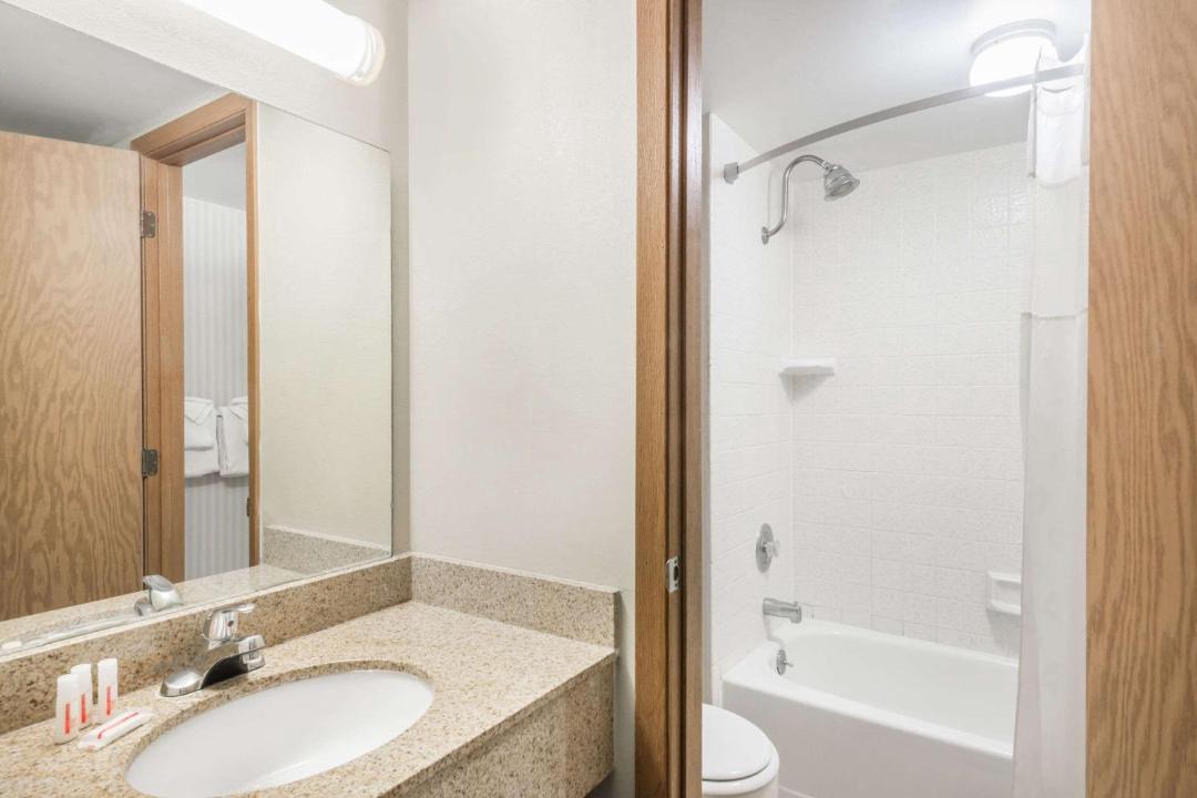 Photo of Others in Xenia