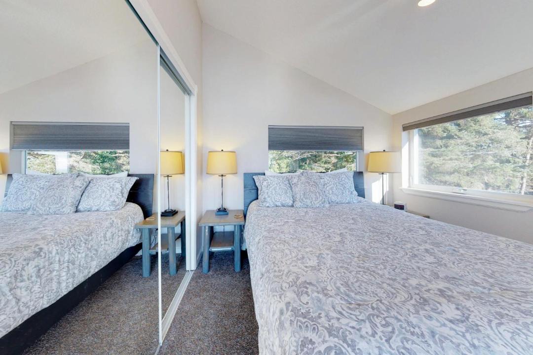 Photo of Bedroom in Otter Rock