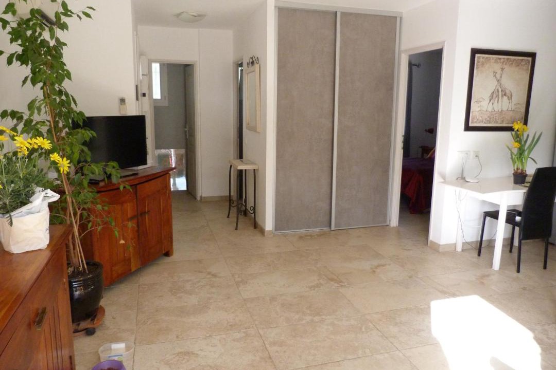 Photo of Others in Alleins