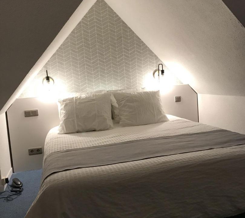 Photo of Bedroom in Saint-Bonnet-Troncais