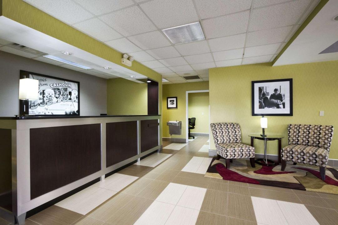 Photo of Others in Calhoun