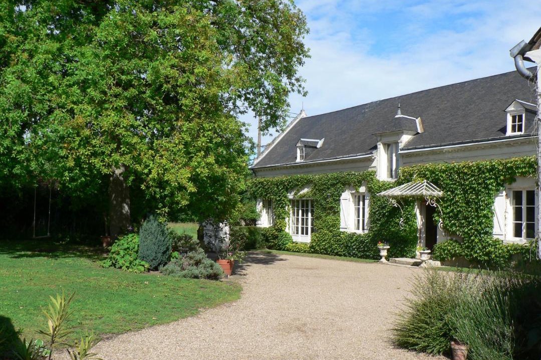 Photo of Buildings in Saint-Georges-sur-Cher