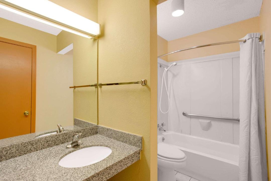 Photo of Bathroom in Monticello