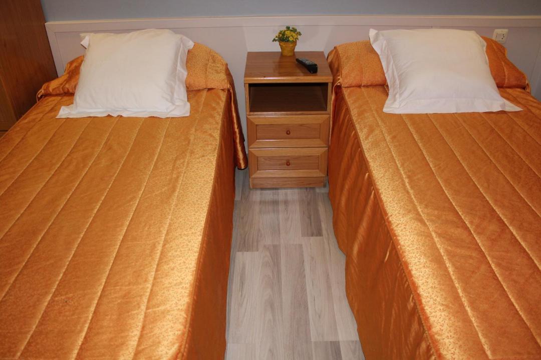 Photo of Bedroom in Tona