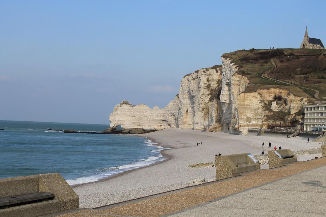 Photo of Others in Etretat