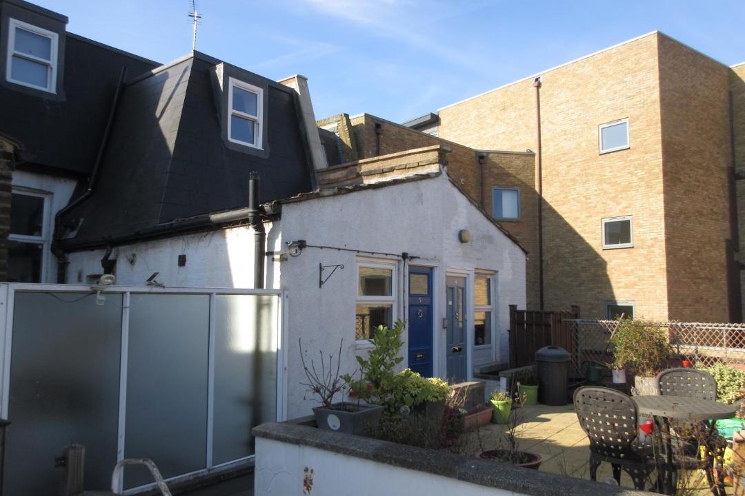 Photo of Others in Southfields