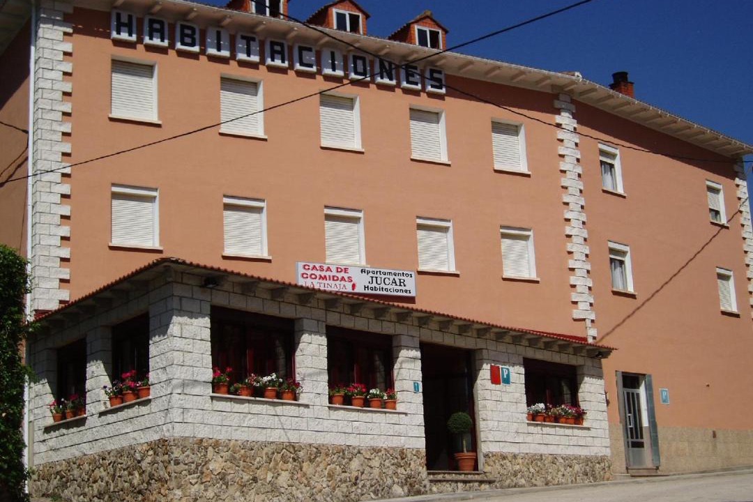 Photo of Buildings in Tragacete