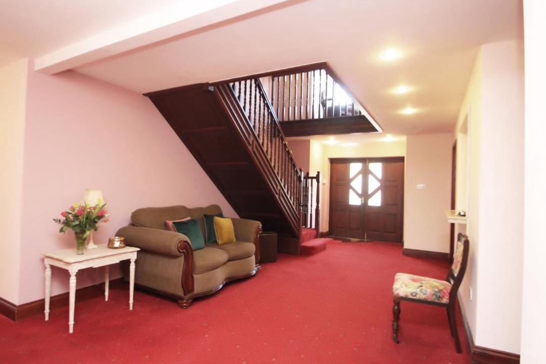 Photo of Others in Rhoose