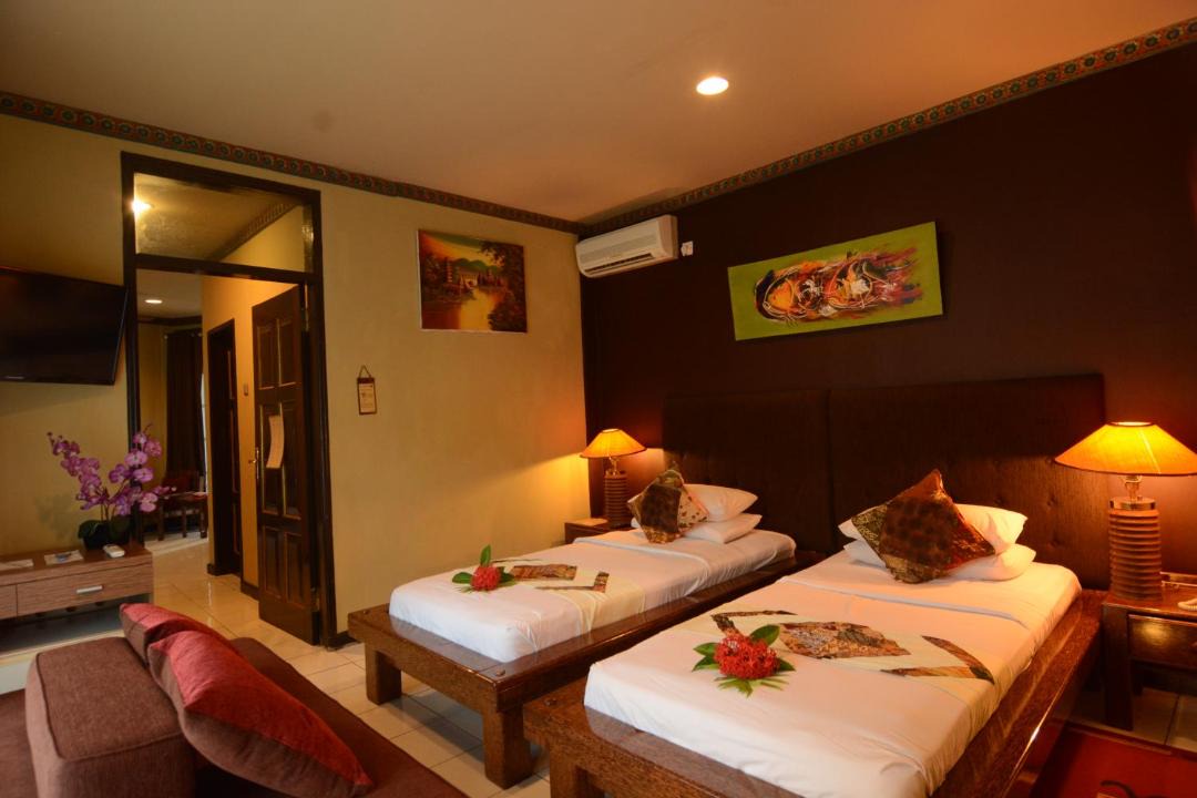 Photo of Others in Mokupa