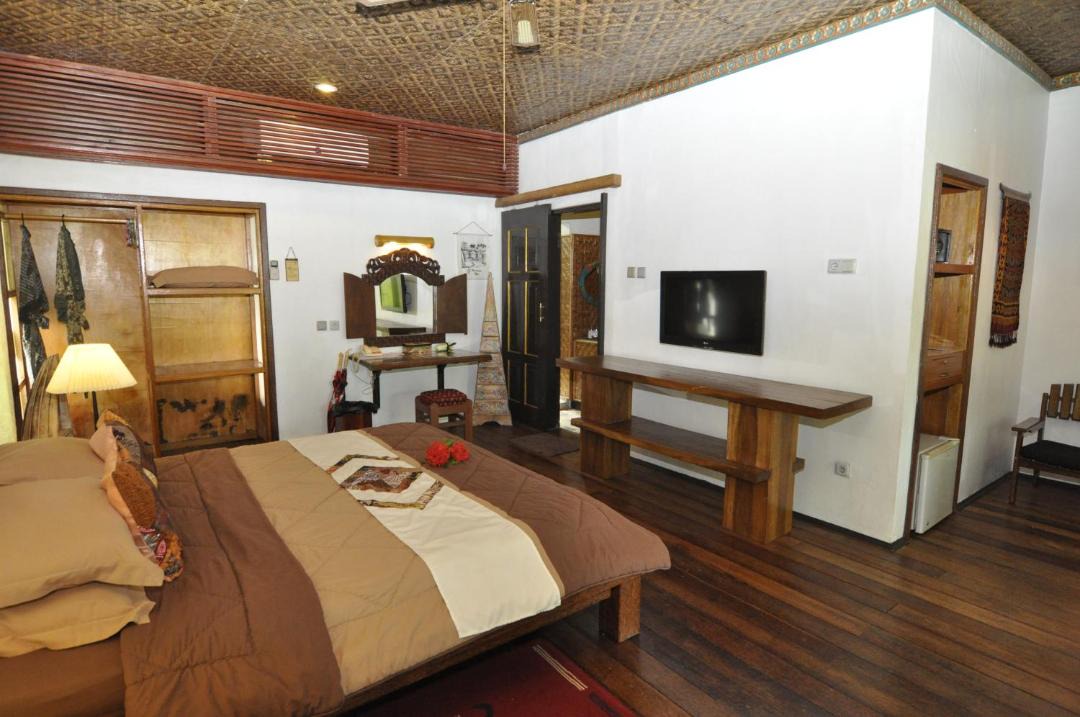 Photo of Others in Mokupa