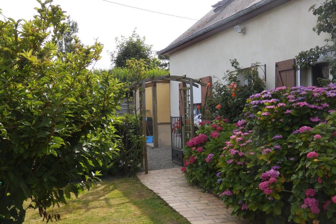 Photo of Others in Le Planet