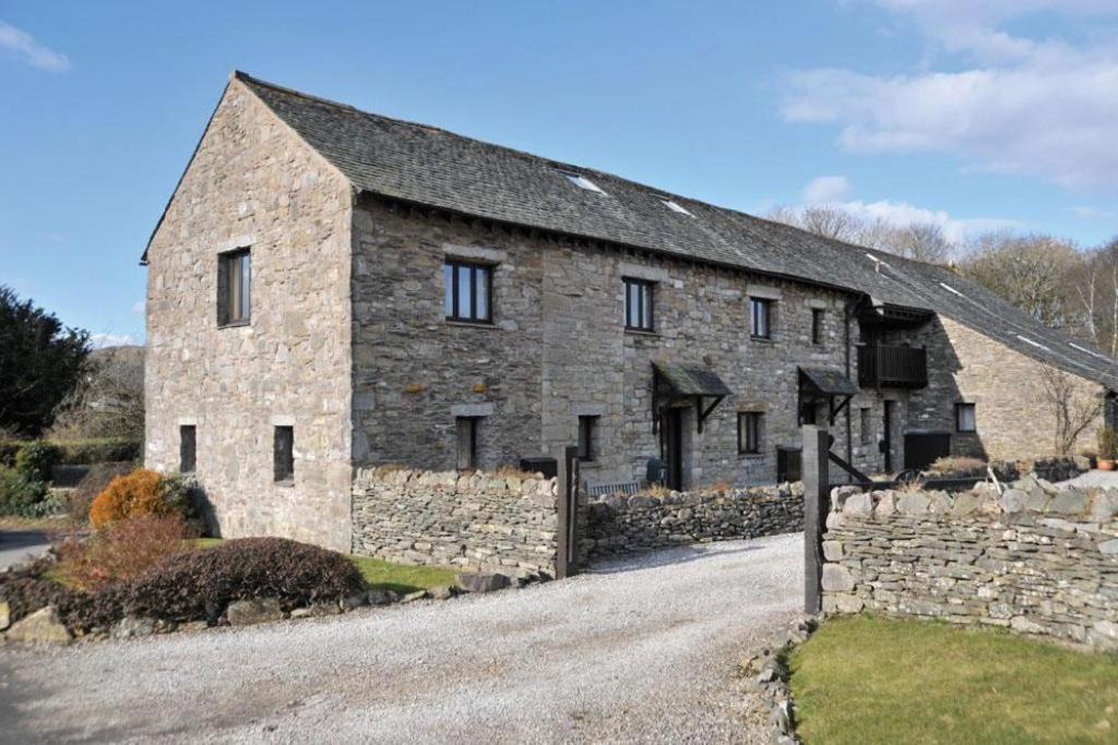 Photo of Buildings in Underbarrow
