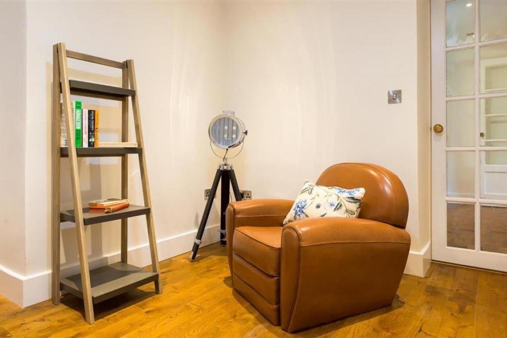 Photo of Livingroom in Hutton