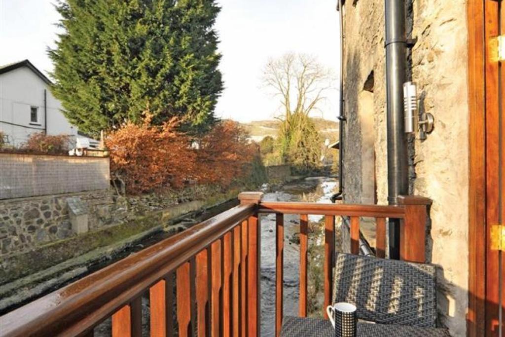 Photo of Patio Balcony in Staveley