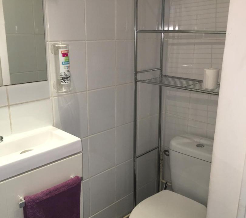 Photo of Bathroom in Colombes