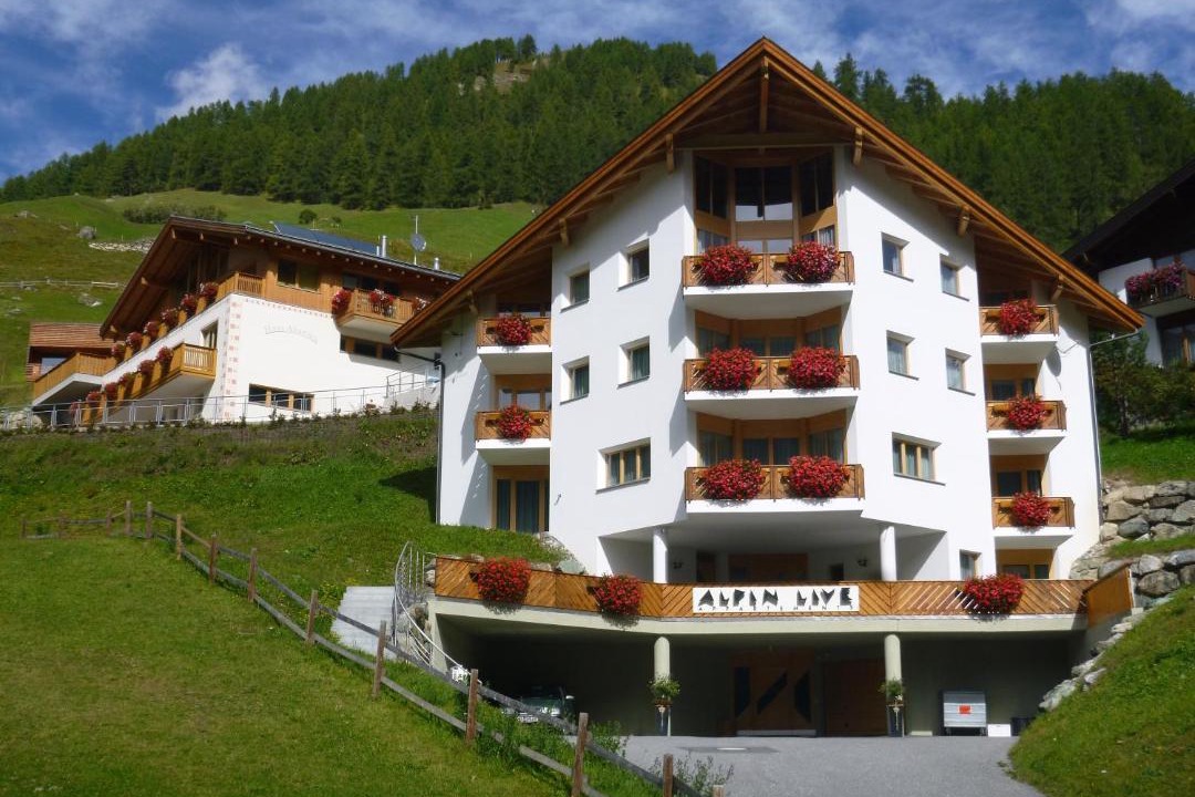 Photo of Others in Ravaisch