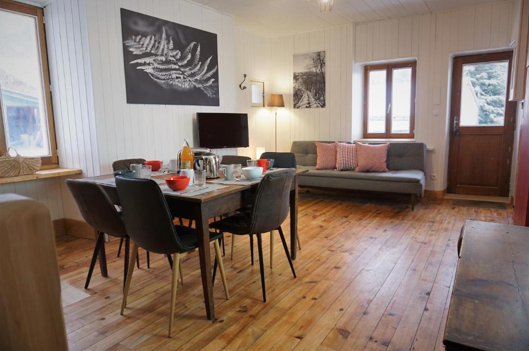 Photo of Livingroom in Thoiry
