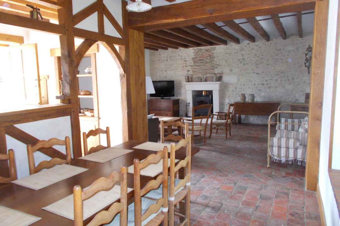 Photo of Others in Veuil