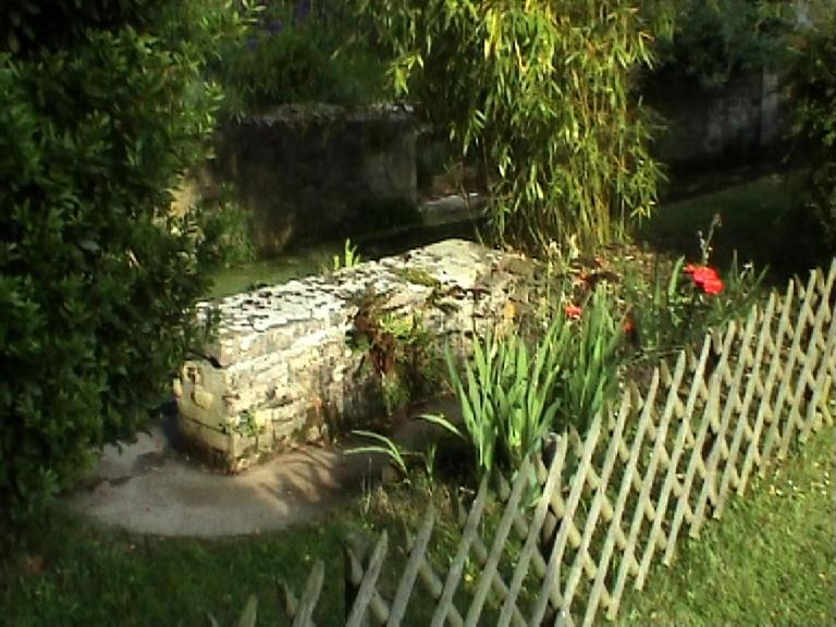 Photo of Others in Amblie