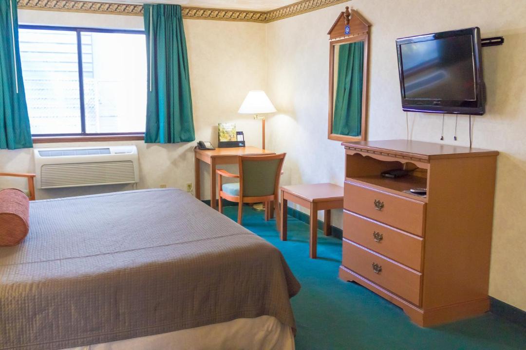 Photo of Bedroom in Junction City