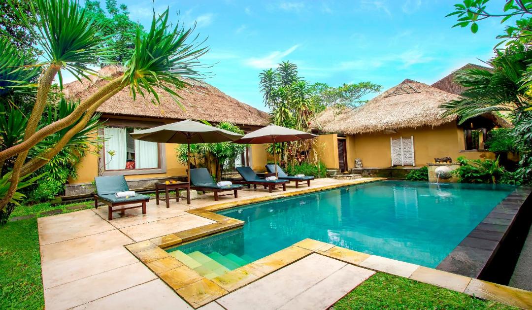 Photo of Others in Penestanan