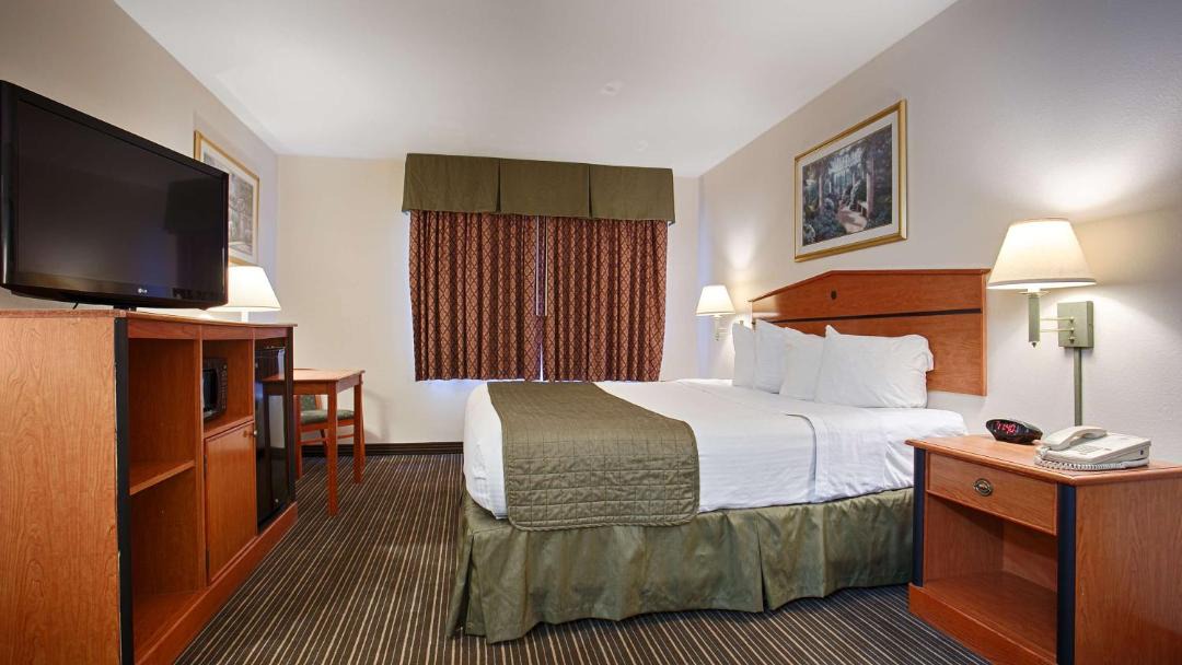 Photo of Bedroom in Junction City