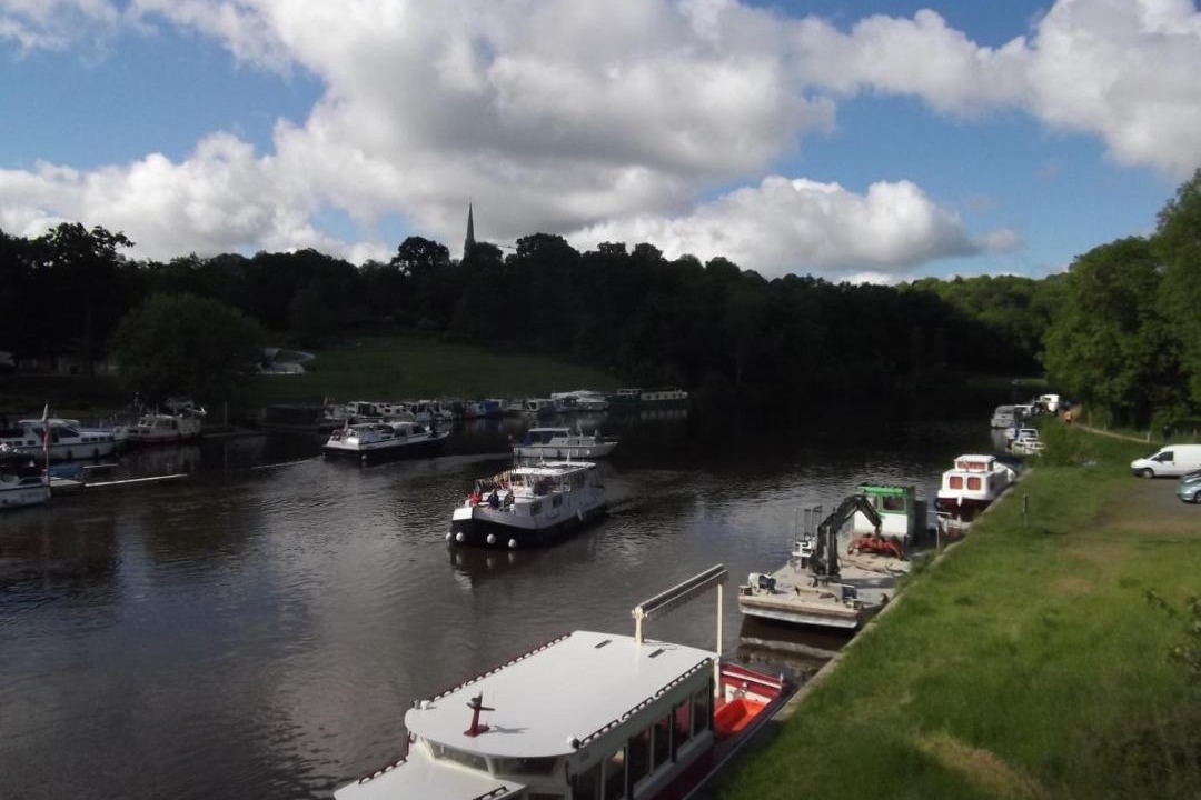 Photo of Others in Plesse