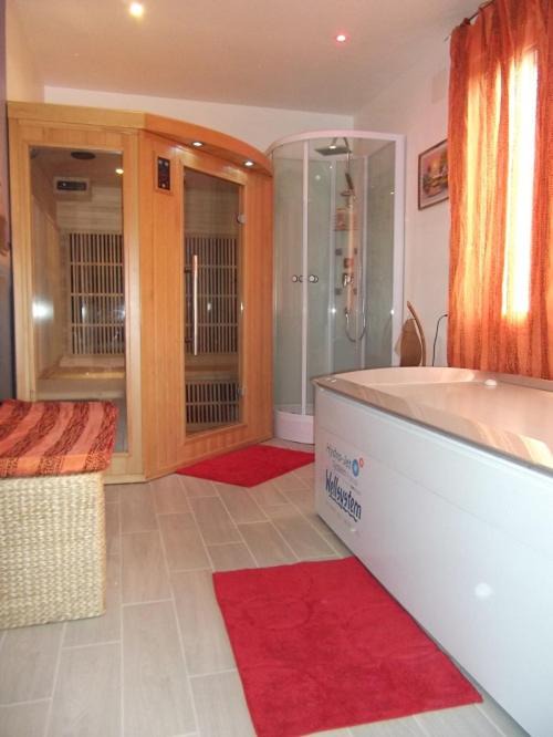 Photo of Others in Plesse